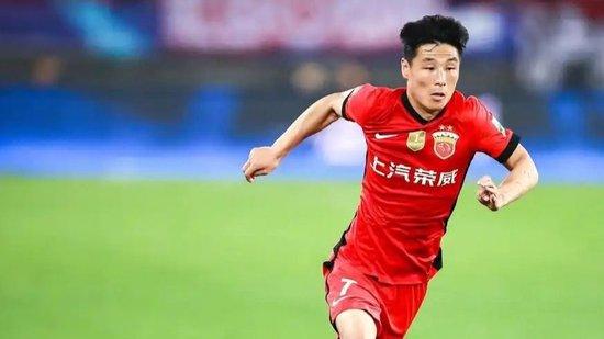 爱游戏体育:武磊留洋“饮水机管理员”？球迷：回来吧，中超需要你！的简单介绍